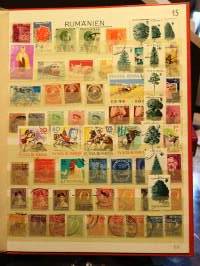 Filatelia - Postimerkkikokoelma 2 säilökirjassa: DDR n. 750 erilaista; Puola, Ranska, Ruotsi, Brasilia, Italia, Belgia, Jugoslavia, Romania ja Espanja (265 eril)