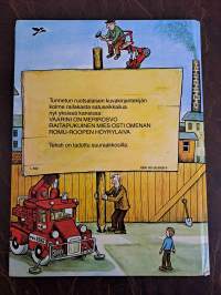 Vaarini on merirosvo ja kaksi muuta satua