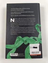 Kahdeksan puraisua : novelleja