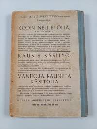Kodin neuletöitä : kuvioneulontaa