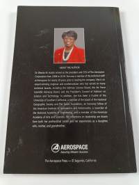 Making space : Strategic leadership for a complex world