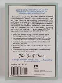 The Tao of Meow : Understanding and Training Your Cat the Taoist Way