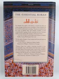 The essential Koran : the heart of Islam : an introductory selection of readings from the Qur'an