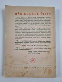 Hän kulkee öisin : jännitysromaani