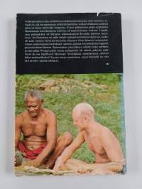 Pakenimme palmumajaan