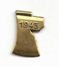 Talkookirves Kultakirves  16 mottia  halkoja 1943  neulamerkki -  rintamerkki