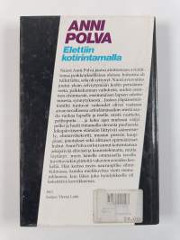 Elettiin kotirintamalla : lehtiä päiväkirjastani