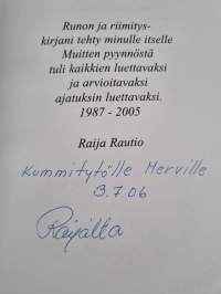 Elettyä elämää runoin ja riimityksin (signeerattu, tekijän omiste)
