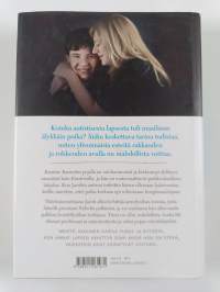 Ihmeellinen mieli : poikani tarina