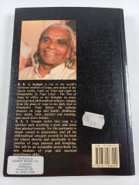 Yoga Vṛkṣa - The Tree of Yoga