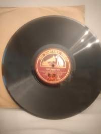 Terve Suomeni maa / Suomen Valkoisen Kaartin kunniamarssi His Master's Voice X 3129 savikiekko
