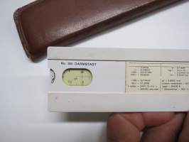 Wulff (Faber-Castell Darmstadt 351 -laskutikku / slide rule