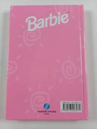 Barbie ratsutilalla