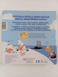 Muumilaakson väki rannalla