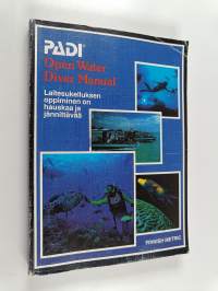 PADI open water diver manual : Metric version finnish