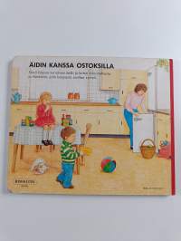 Äidin kanssa ostoksilla