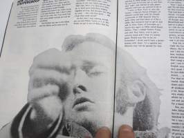 Cream 1973 February (nr 21) -brittiläinen populäärilehti mm. Capt Beefheart, Nick Cohn with The Who in the States, Woody Guthrie, Duane Eddy, Fairport Convention