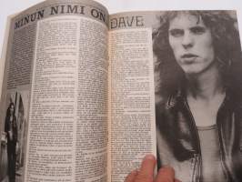 Musa - suomalainen musiikkilehti 1972 nr 6, Kansikuva Iso "kynä" Lindholm, Tiibetin rituaalimusiikki, Al Kooper, Johnny Cash, Takakansikuva "Pressa", ym.