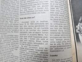 Musa - suomalainen musiikkilehti 1974 nr 10, Kansikuva John Lennon, Stomu Yamash´ta, Robert Wyatt, Juice Leskinen, Hullujussi, ym.