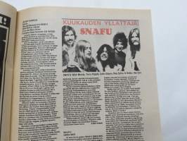 Musa - suomalainen musiikkilehti 1974 nr 9 Kansikuva Hurriganes (mutta lehdessä ei mitään juttua?), Uusi Wigwam, Ruisrock 1974 pilvijuhlat, Kevin Coyne, Eagles, ym.