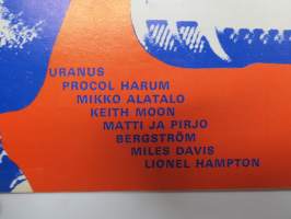 Musa - suomalainen musiikkilehti 1975 nr 9, Stevie Wonder - Rotunsa petturi?, Uranus, Procol Harum, Mikko alatalo, Keith Moon, Colosseum II, Kalevala, ym.
