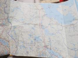 Karjala - Autoiljan tiekartta - Karttakeskus 2015, myös kaupunkikartat Pietari, viipuri, Käkisalmi, Olonets, Petroskoi, Sortavala, Lahdenpohja, Pitkäranta, Murmansk