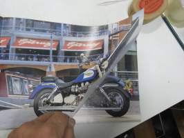 Triumph  2003 moottoripyörät -myyntiesite