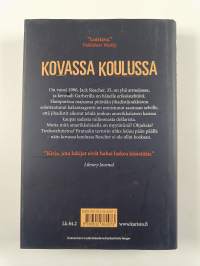 Kovassa koulussa