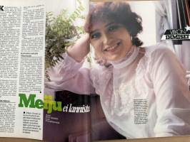 Jaana 1983 nr 8, Anneli Sari, Meiju Suvas, Karita Mattila, Maaria Wirkkala, neulepusero