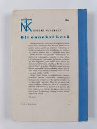 Oli onneksi kesä : nuortenromaani