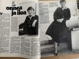 Jaana 1983 nr 19, Kristiina Halkola, Eeva Kuuskoski-Vikatmaa, Maija-Liisa Peuhu, Kyösti Varis, Hyvän olon liite, Kevin Kline