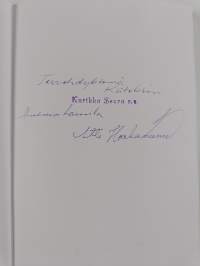 Kurikka-seuran historia : 75 vuotta kotiseutu- ja museotyötä Kyrönjoen muhkeissa kurikkalaisissa maisemissa (signeerattu, tekijän omiste)