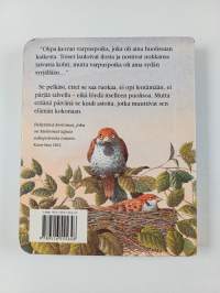 Pieni hätäilevä varpunen