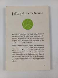 Jalkapallon pelitaito