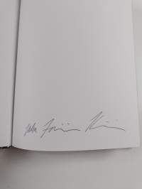 Chilikirja (signeerattu)