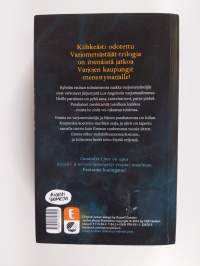 Keskiyön valtiatar