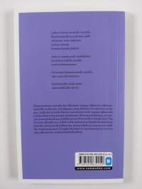 Jumalat &amp; Uudet olennot : runoja