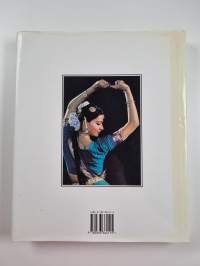 Dancing : the power of dance around the world