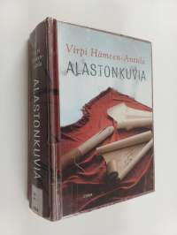 Alastonkuvia : triptyykki