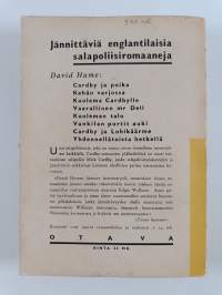 Täysosumia : salapoliisiromaani