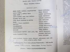 Turun Oopperayhdistys 1966 - Leevi Madetojan Pohjalaisia -käsiohjelma, yli 20 nimikirjoitusta mm. Matti Salminen, Aatos Pihlajamäki, Paavo Rautio, ym.