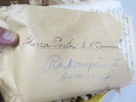 Pastori / kappalainen / vankilapappi K.S. Tommila - erä saarnoja, muistiinpanoja, kirjoitelmia ym. materiaalia noin 1895-1930 -laatikollinen (useita satoja kpl)...