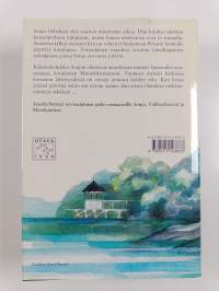 Satakielimetsä : romaani