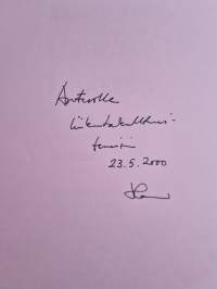 Toimintaa, urheilua ja liikettä : TUL:n Karjalan piiri 1919-1999 (signeerattu, tekijän omiste)