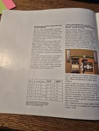 John Deere esittelee 6 uutta traktoria.  traktori -myyntiesite
