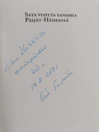 Sata vuotta sanomia Päijät-Hämeessä : Etelä-Suomen sanomat ja Esa-konserni 1900-2000 (signeerattu, tekijän omiste)