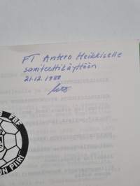 Suomen palloliiton Joensuun piiri r.y. 1938-1988 (signeerattu, tekijän omiste)