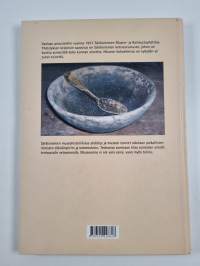 Kotiseututyötä Vaalassa : Säräisniemen museo- ja kotiseutuyhdistys 1957-2007 (signeerattu, tekijän omiste)