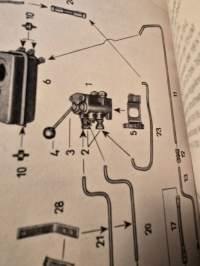 Hanomag combitrac radschlepper R 228 ersatzteile-liste 7,58