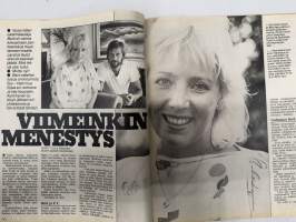 Jaana 1983 nr 31, Tiina ja muut MM-tytöt, Tommi Auvinen, Dianan isän kotilinna, Kirsi Heino höyrylaivan perämies, Berit